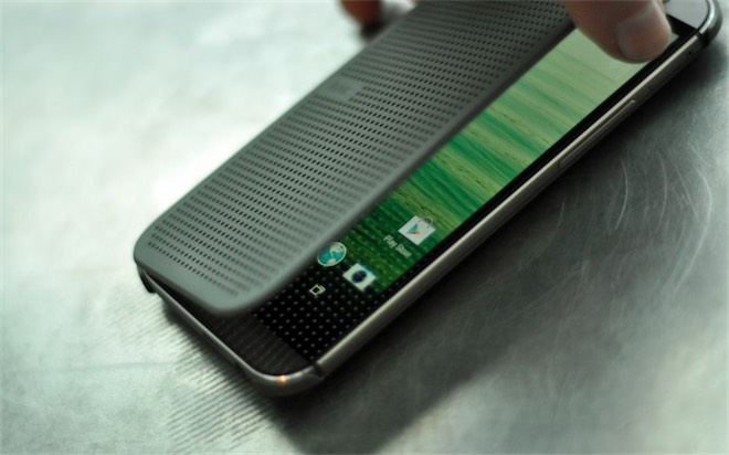 HTC One (M8)