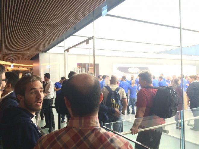 istanbul'da iPhone 6 cilginligi
