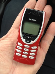 Nokia 8210 modeli suçluların ilgisini çekiyor.