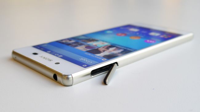 Sony Xperia Z3 Plus yan