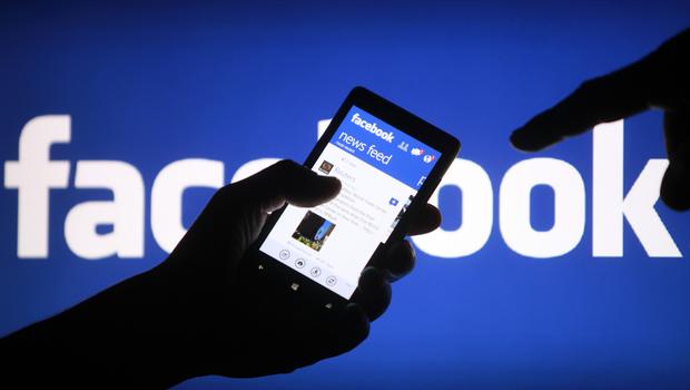 Facebook Sözleşmesi Şartı Aldatmacası