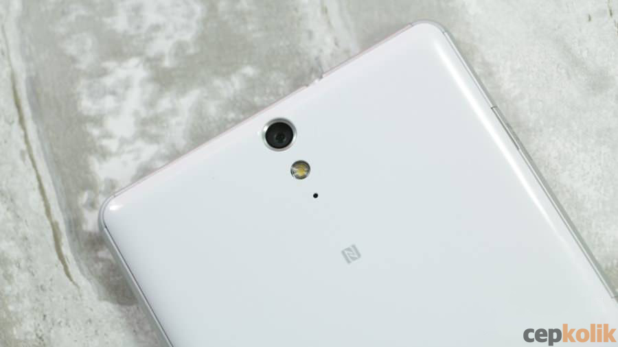 Xperia C5 Ultra arka kamera
