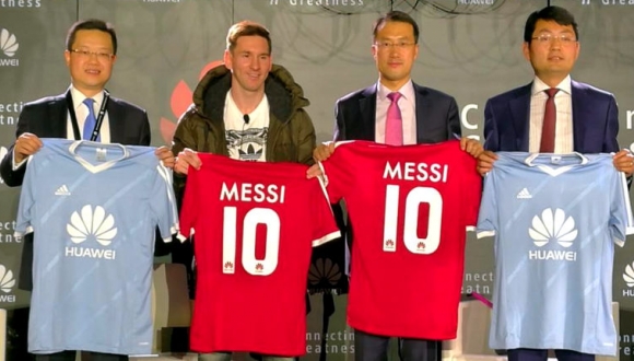 Huawei Messi Anlaşması