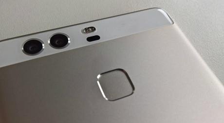 Huawei P9 Ortaya Çıktı!