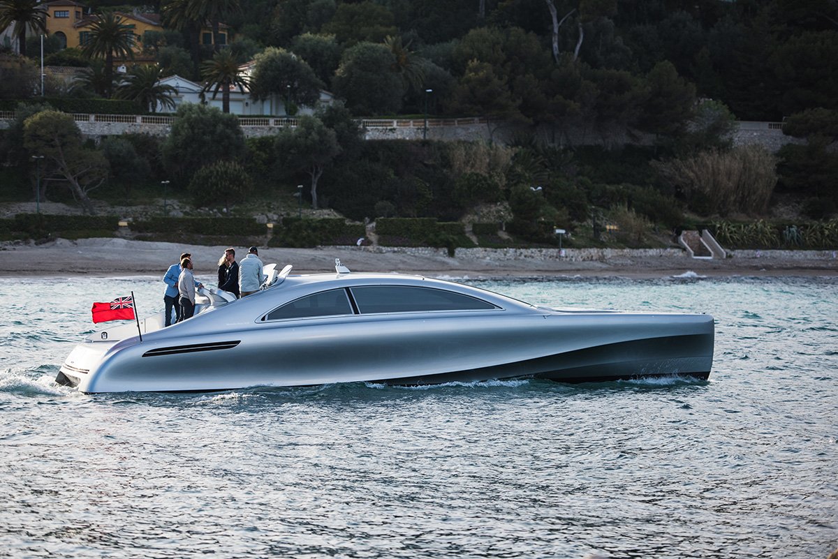 AD-Mercedes-Benz-Arrow-460-Granturismo-Yacht-02-1