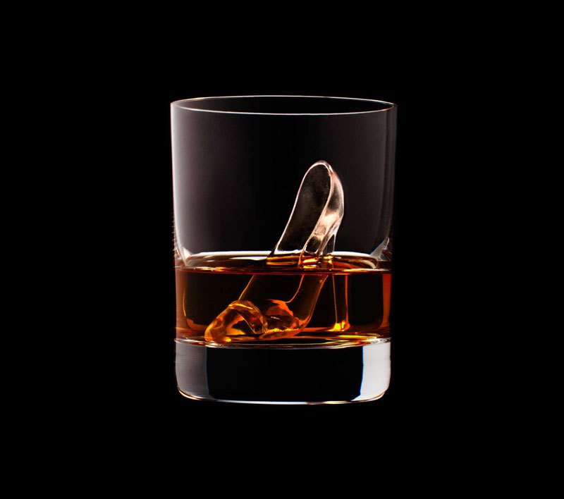 AD-Suntory-Whisky-Tbwa-Hakuhodo-Cnc-Milled-Ice-Cubes-3D-07