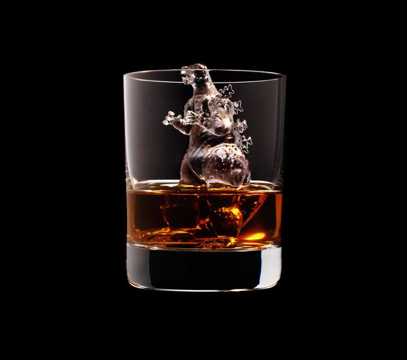 AD-Suntory-Whisky-Tbwa-Hakuhodo-Cnc-Milled-Ice-Cubes-3D-08