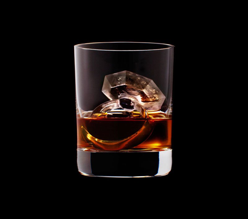 AD-Suntory-Whisky-Tbwa-Hakuhodo-Cnc-Milled-Ice-Cubes-3D-11