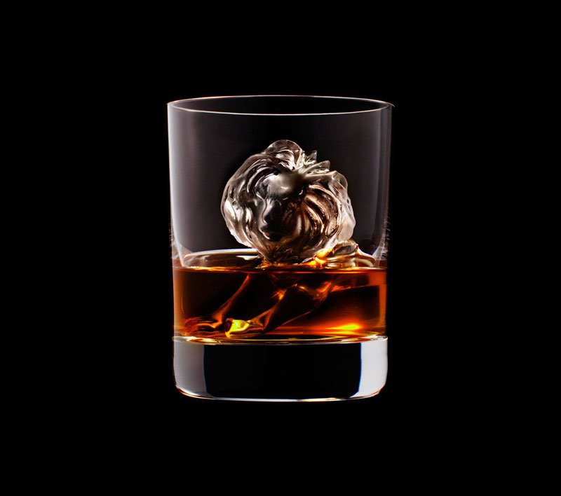 AD-Suntory-Whisky-Tbwa-Hakuhodo-Cnc-Milled-Ice-Cubes-3D-18