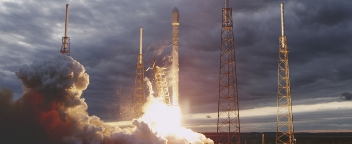 SpaceX Kullanılmış Bir Roketi Tekrar Kullanmayı Hedefliyor