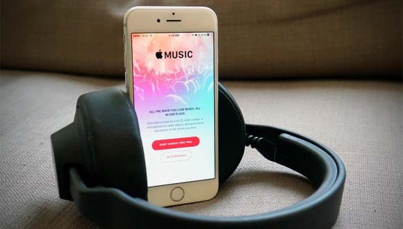 Yepyeni Bir Apple Music Karşımızda!