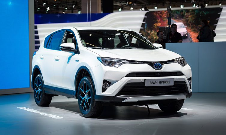 toyota-rav4-hybrid-araçları 