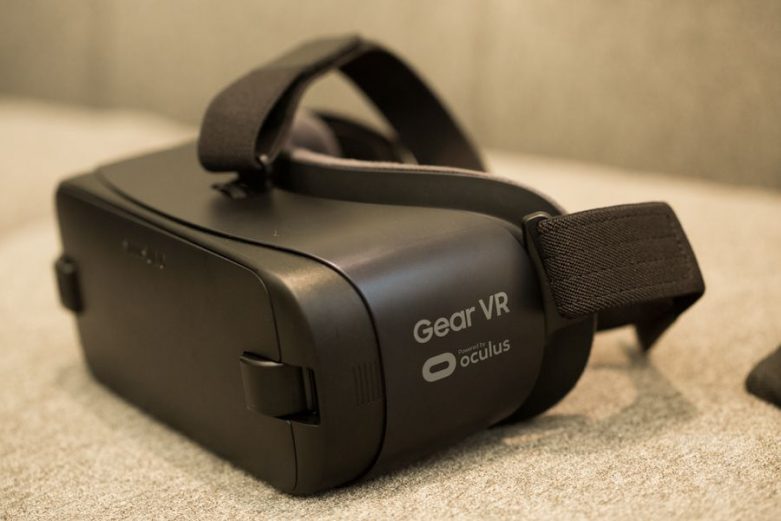 Samsung Gear VR 2