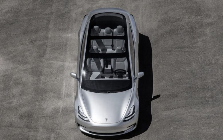 Tesla Model 3 2017-cepkolik