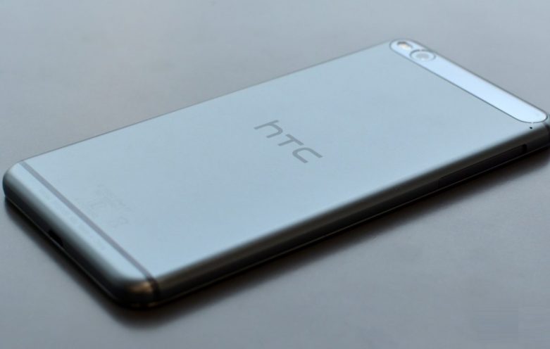 HTC One X10