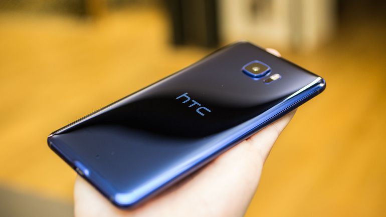 HTC U 11