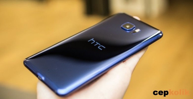 HTC U11-3