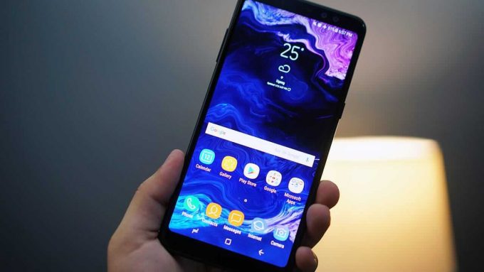 Samsung Galaxy A8 2018 İncelemesi