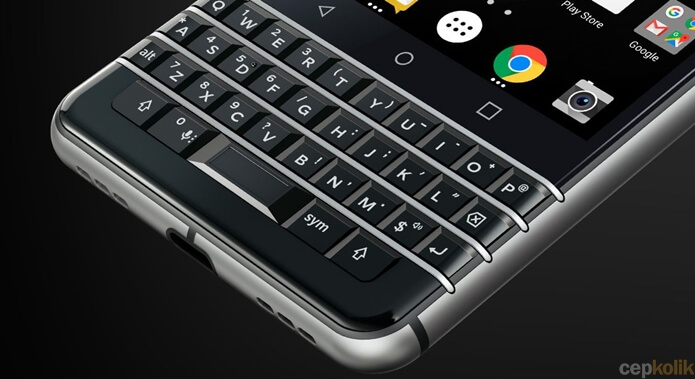 Blackberry Athena & Blackberry KEY2 - Yeni Modelin Adı Ne Olacak?