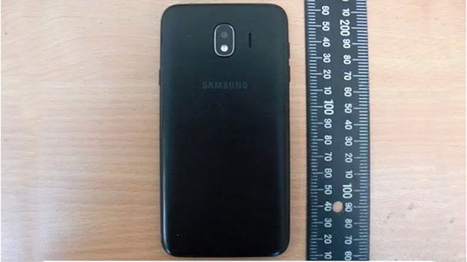 Galaxy J4(2018) ve Galaxy J6(2018)