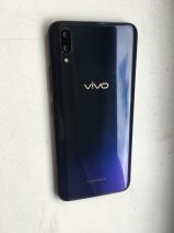 Vivo V11 Özellikleri ve Canlı Görüntüleri Sızdırıldı!