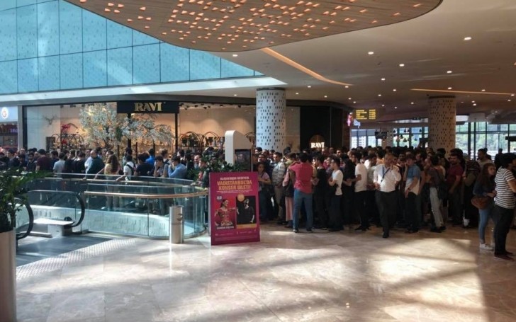 Türkiye'de İlk Kez Bir Mi Store Açıldı! Peki Nerede?