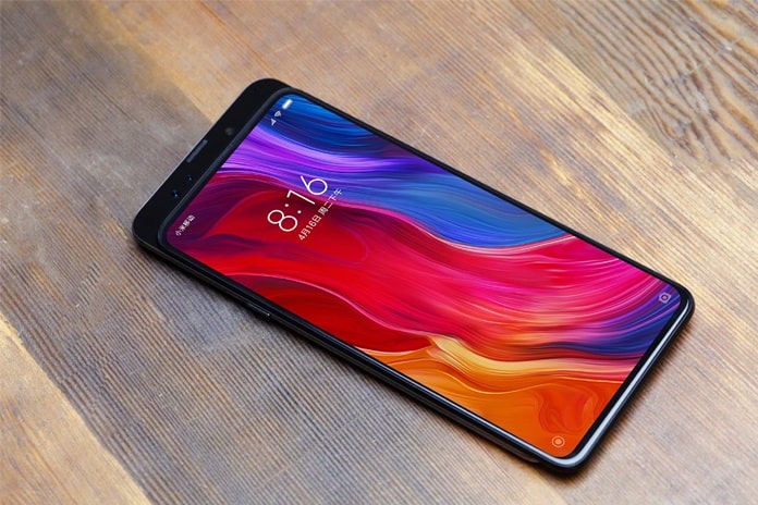 Xiaomi Mi MIX 3 Fotoğrafları Görüntülendi