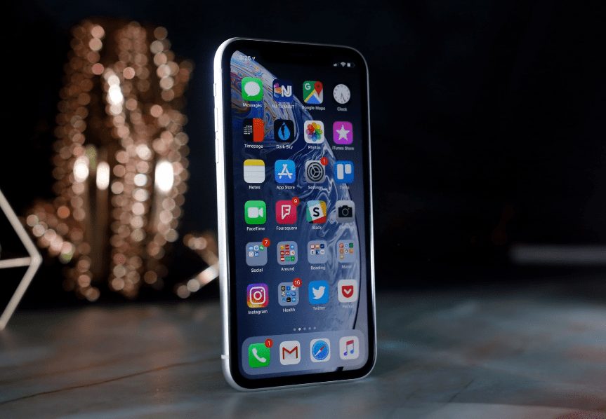 iPhone XR Satışa Sunuldu