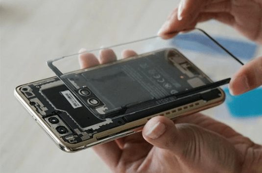 Xiaomi Mi 6 Şeffaf Arka Paneli Farklılık Sevenler İçin Tasarlandı