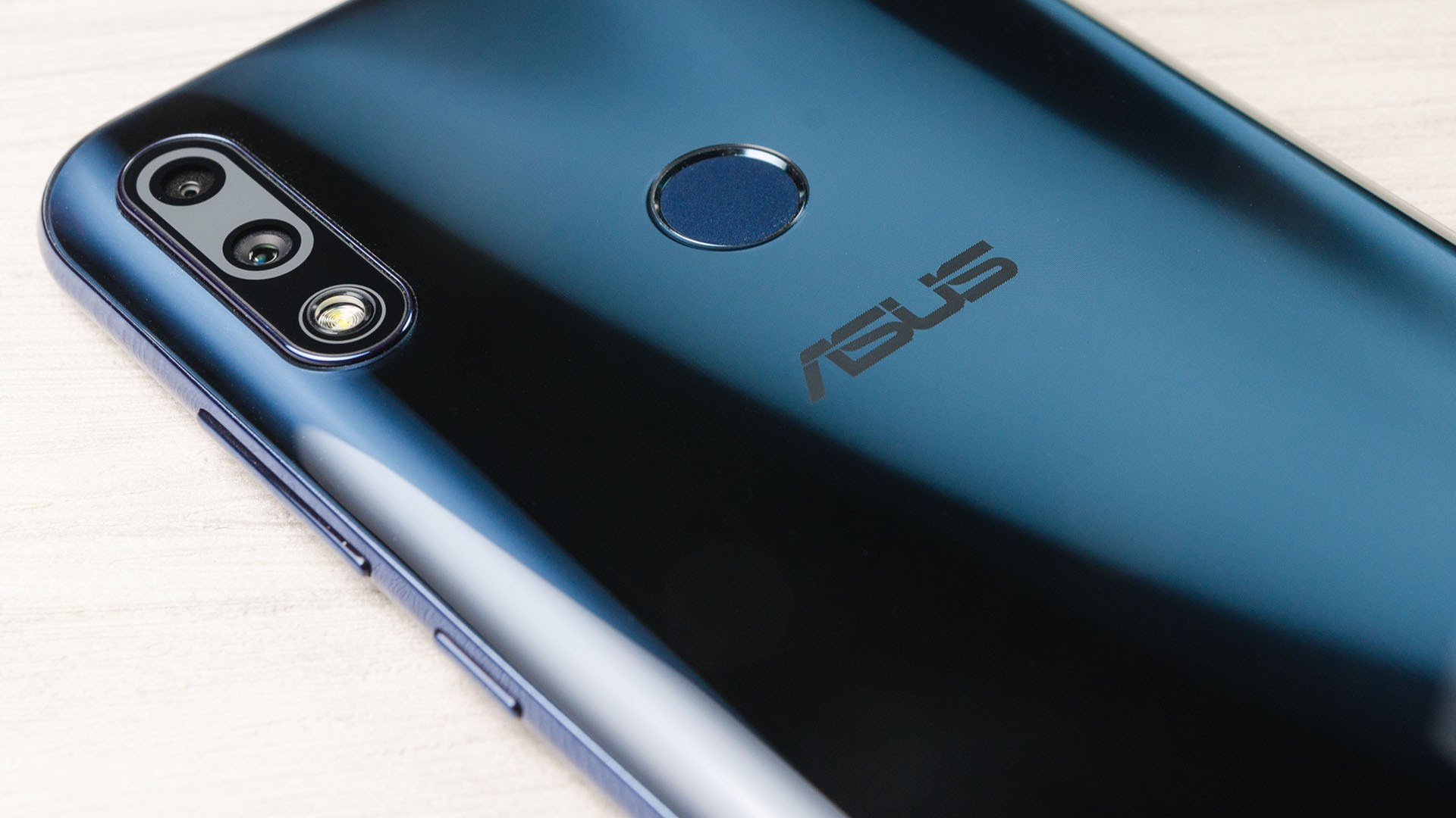 Asus Zenfone Max Pro M2