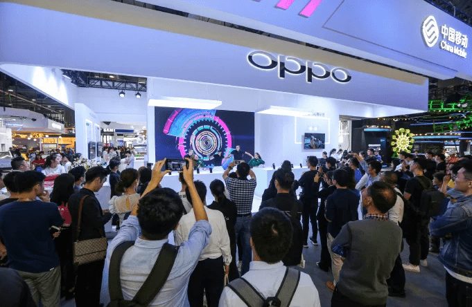 OPPO İlk 5G Akıllı Telefonu Üretmeyi Başardı!