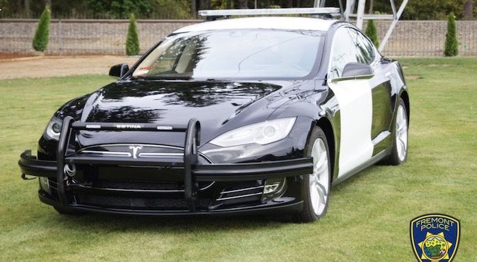 Tesla Model S Polis Arabası Oluyor