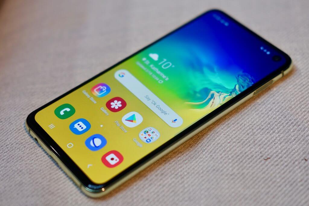 Samsung Galaxy S10e