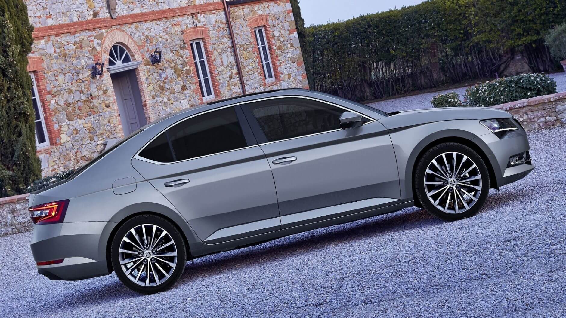 Skoda Superb 2019