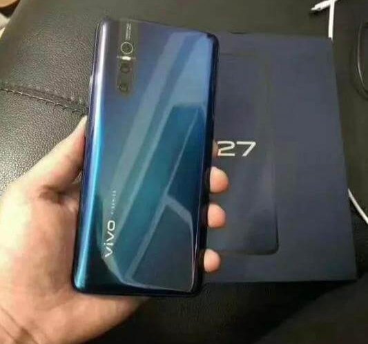 Vivo X27 Canlı Canlı Görüntülendi!