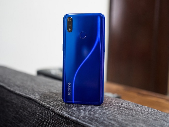 Realme 3 Pro İncelemesi