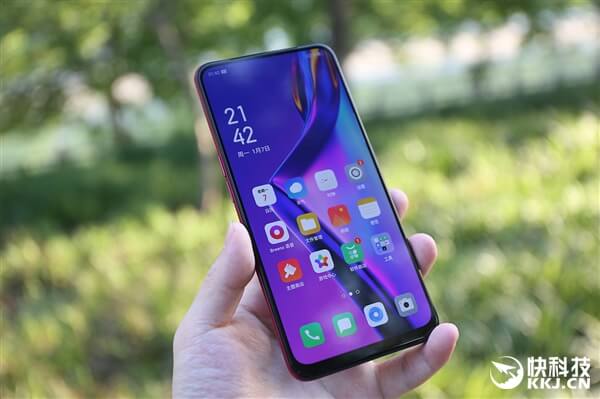 Oppo K3 Elden Çekim Görüntüleri Yayınlandı!