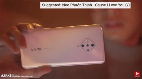 Vivo V17 Canlı Canlı Görüntülendi