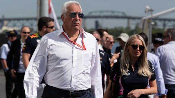 lawrence stroll