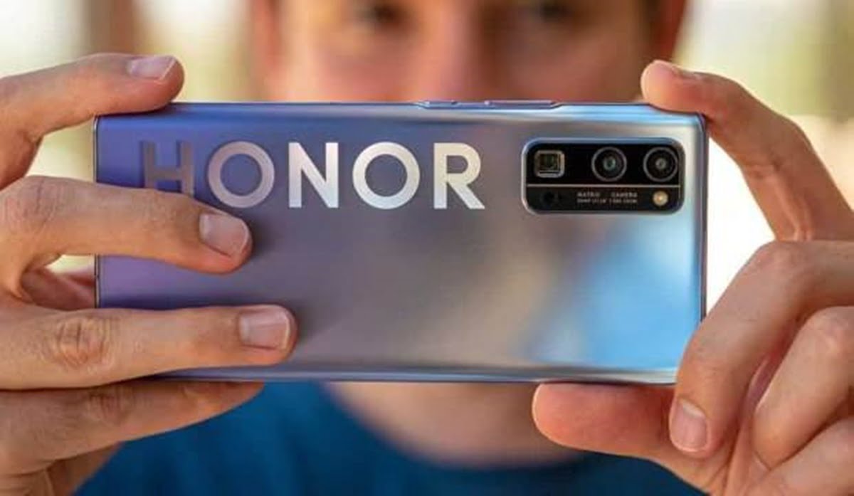 Honor V40