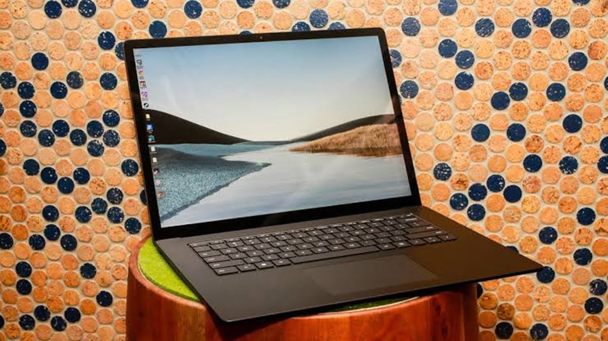 Microsoft Surface Laptop 4