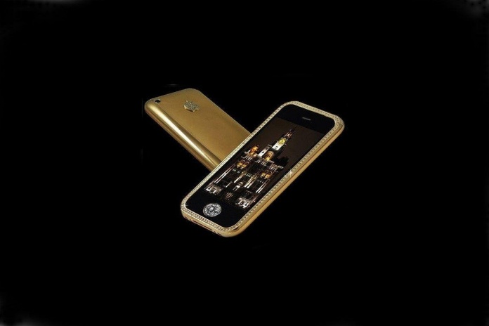 Goldstriker_iPhone_3GS_Supreme