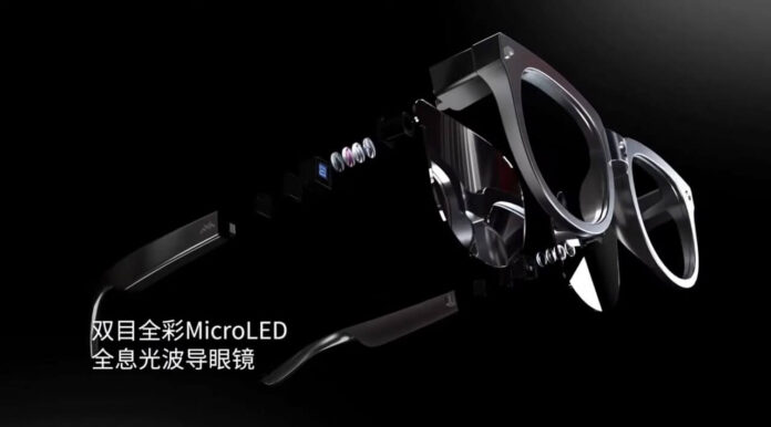 TCL, tam renkli şeffaf mikro LED ekranlı Thunderbird Akıllı Gözlüklerini tanıttı