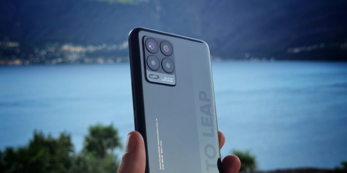 realme-8