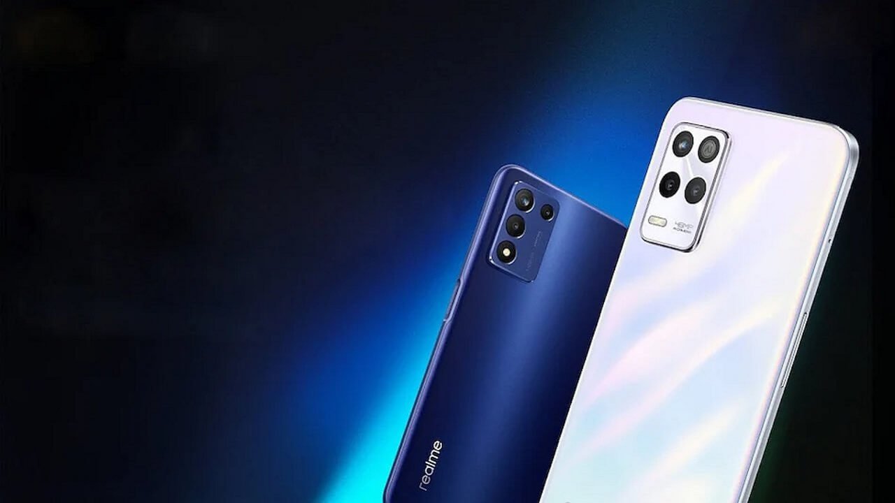 Realme 10 4G render'ları daha küçük bir 6,4" AMOLED ekran, farklı kamera gösteriyor