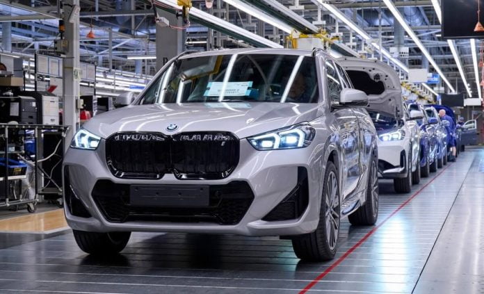 BMW Almanya'da iX1 üretimine başlıyor