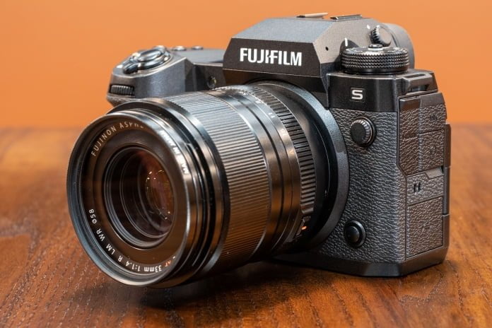 Fujifilm_X-H2S