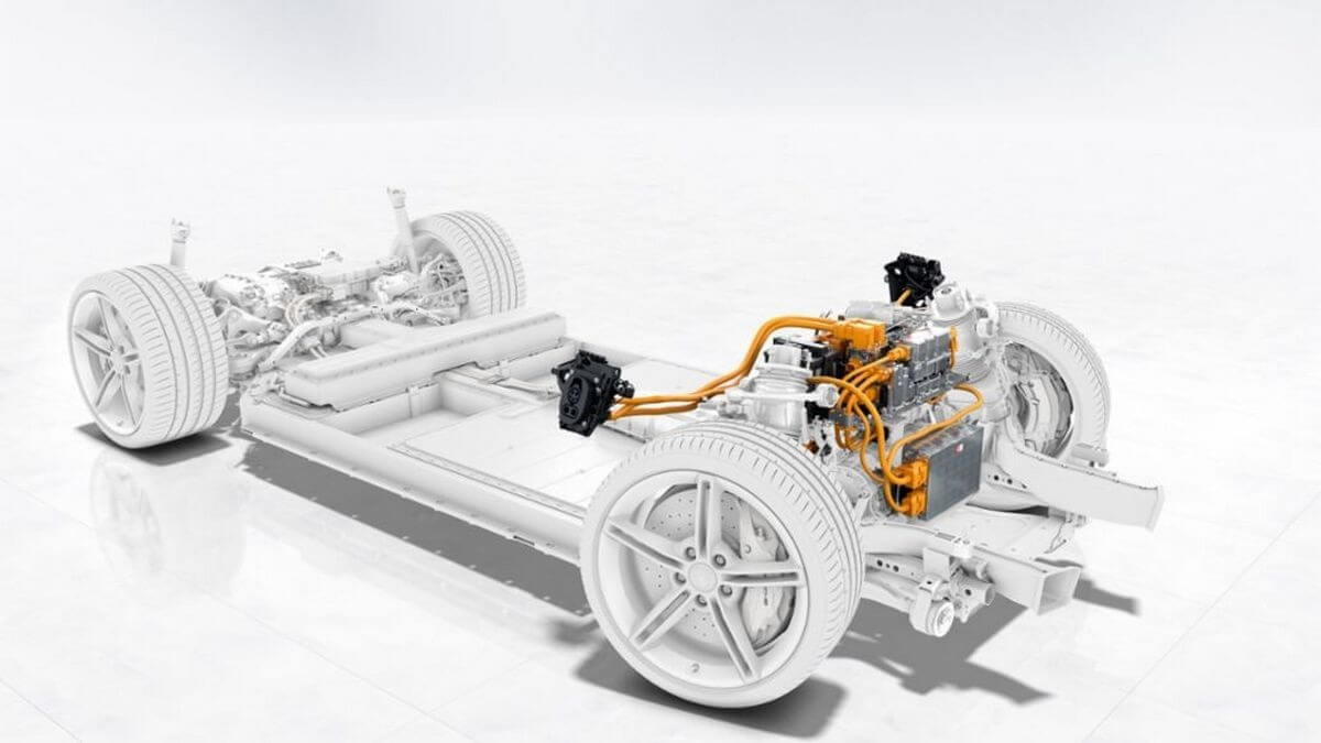 Porsche'nin yeni sonradan takılabilen yerleşik AC şarj cihazı, tüm Taycan modelleri için şarj sürelerini yarıya indiriyor