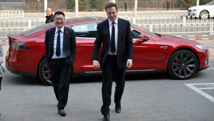 Tom Zhu Xiaotong, Tesla'nın CEO'luk görevini Elon Musk'tan devralacak