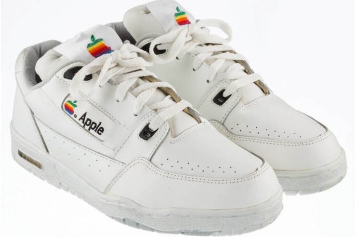 apple-sneakers